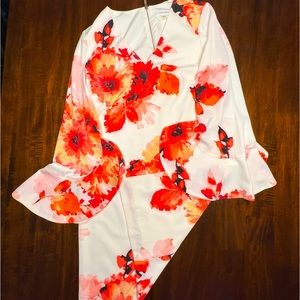 NWOT CALVIN KLEIN SIZE 4 Large Floral Print Long-sleeve Flare Knee-Length Dress